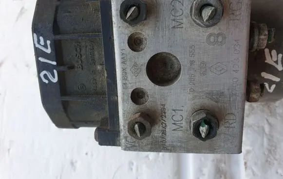 Renault Megane I ABS Pump 0273004279 0265216555 7700423034