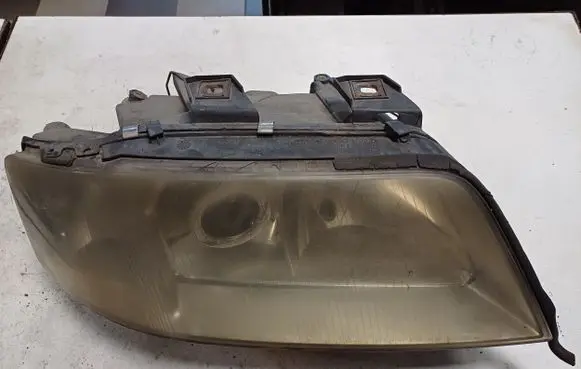 Audi A6 S6 C5 4B Headlight/headlamp