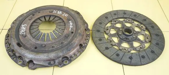 Hyundai ix35 Clutch set kit 4110024600 D4HA SPRZEGLO