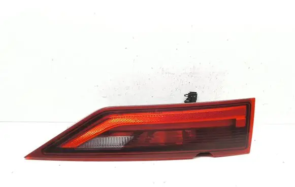 Volvo S90, V90 Tailgate rear/tail lights 31656787