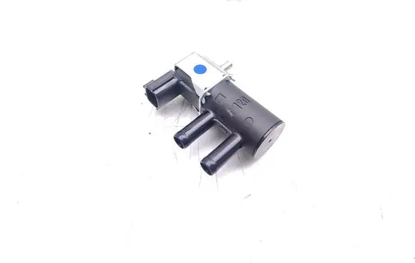 Renault Clio V Valve vacuum K5T48595