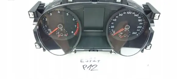 Volkswagen Tiguan Speedometer (instrument cluster) 5NA920750D