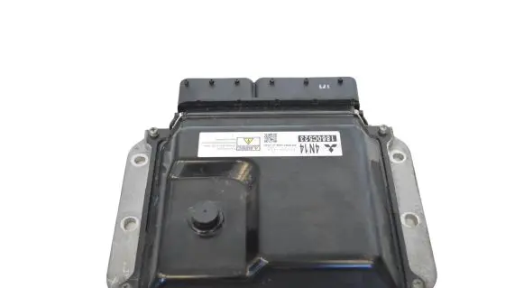 Mitsubishi Outlander Engine control unit/module 1860C523 2757006141