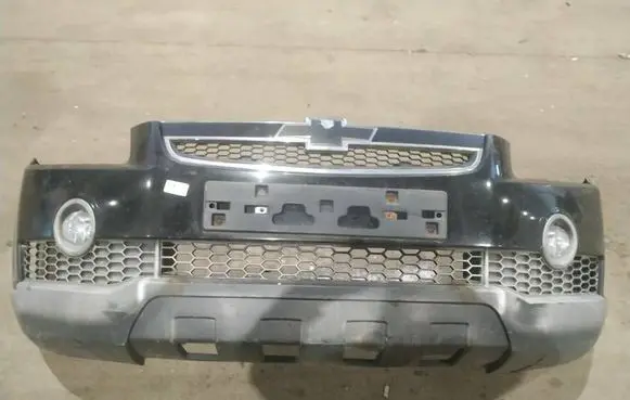 Chevrolet Captiva Front bumper JUODAS
