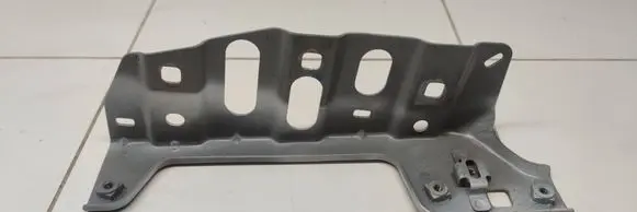 Renault Clio V Fender mounting bracket 