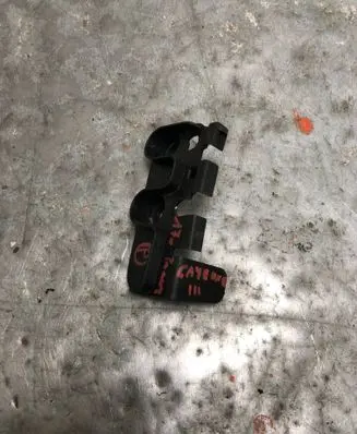 Porsche Cayenne (9Y0 9Y3) Fender mounting bracket 9Y0853648-BILI 9Y0853648