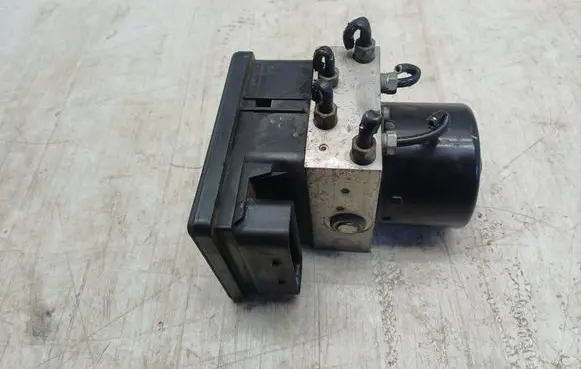 Opel Zafira B ABS Pump 13234911 4E35K01B13 00403654D0