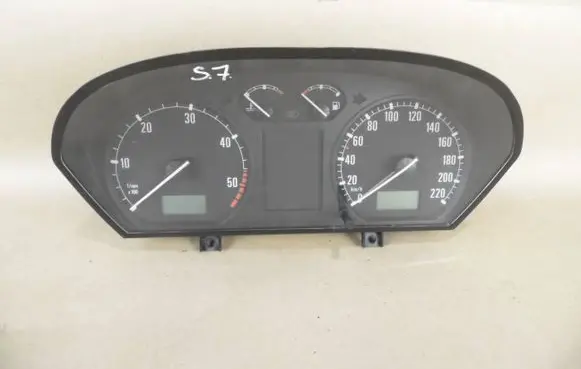 Skoda Fabia Mk1 (6Y) Speedometer (instrument cluster) 110080016007 6Y1919870D