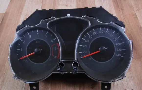Nissan Juke I F15 Speedometer (instrument cluster) 24810BV56B BV56B
