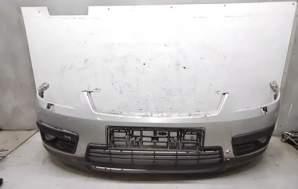 Ford Focus C-MAX Front bumper FD04261BA