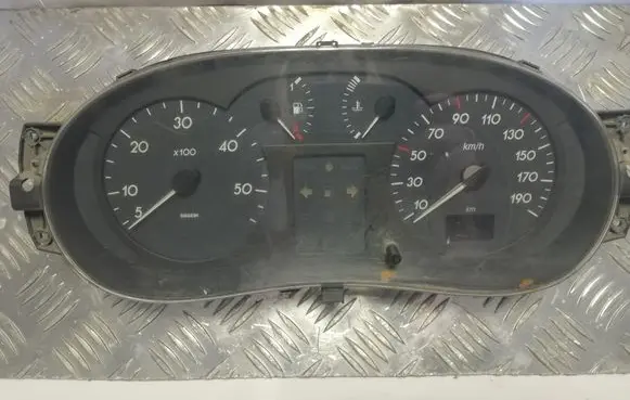 Renault Master II Speedometer (instrument cluster) 21657580