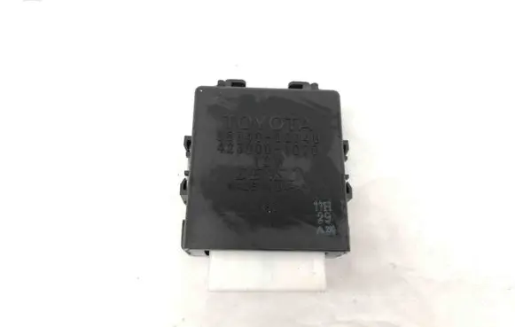 Toyota Auris 150 Other devices 8594002040