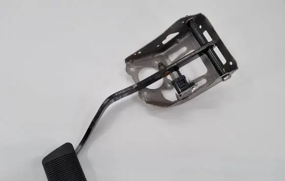 Dodge Challenger Brake pedal 