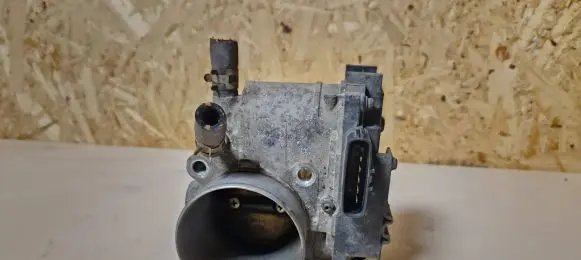 Mitsubishi Outlander Throttle valve EAC60020