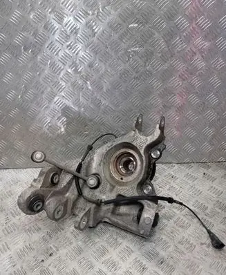 Land Rover Discovery Sport Rear wheel hub spindle/knuckle 