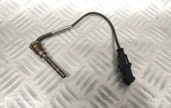 Opel Astra J Exhaust gas temperature sensor 55566185
