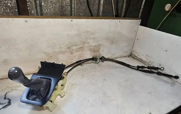 Toyota Camry Gear shifter/selector