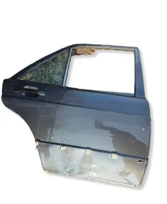 Mercedes-Benz 190 W201 Front door 
