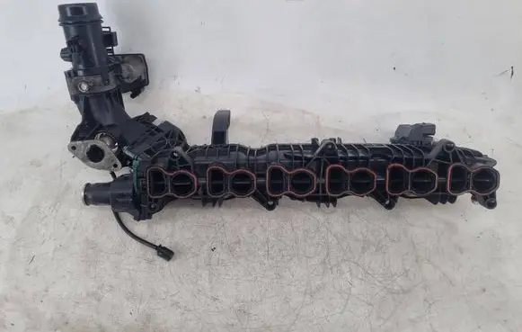 BMW 6 F06 Gran coupe Intake manifold 7811909 SP063991 7810752