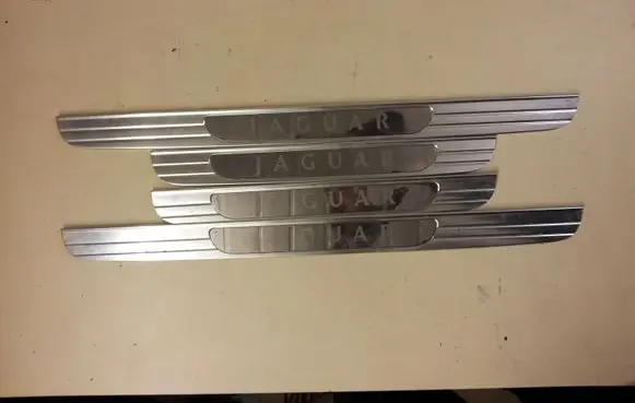 Jaguar XJ X350 sill trim set (inner) 2W93F13208AC 2W93F13228AC