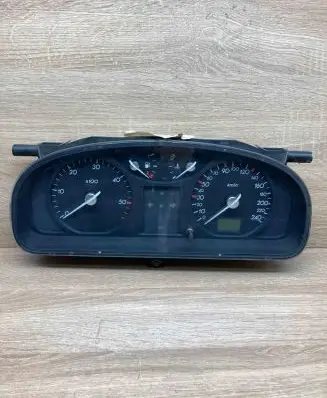 Renault Laguna II Speedometer (instrument cluster) 8200170297 5514000062