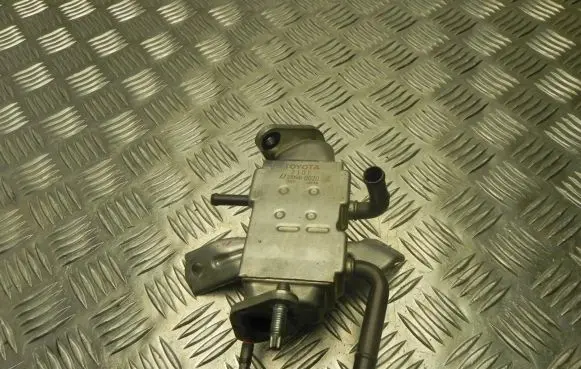 Toyota Yaris EGR valve cooler 2205000020 VD11595