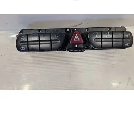 Mercedes-Benz C W203 Hazard light switch 2038216579 3306100400 30937715001