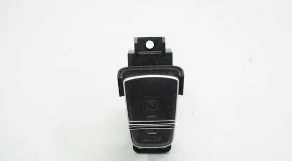 BMW 7 G11 G12 Hand parking brake switch 6847013