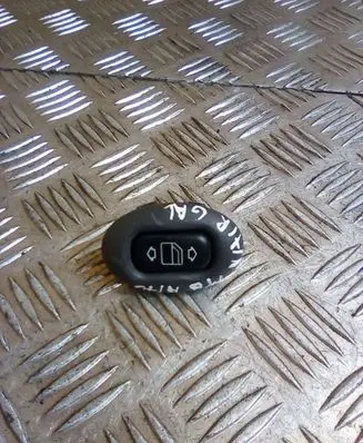 Mercedes-Benz A W168 Electric window control switch 2108208210