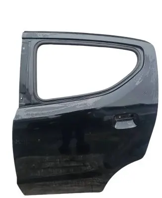 Suzuki Alto Rear door