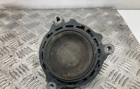 BMW 3 F30 F35 F31 Engine mount bracket 6787658 280714
