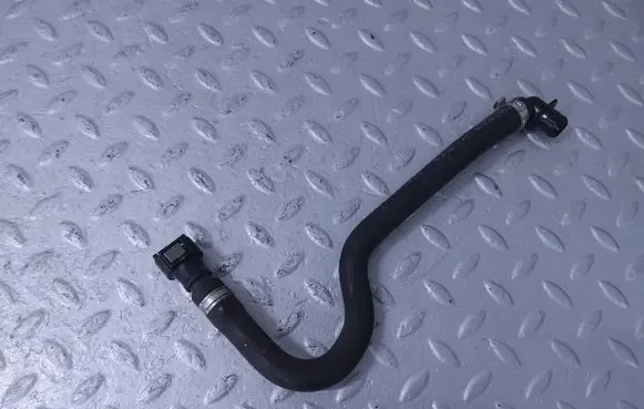 Audi Q7 4M Brake line pipe/hose 4M0611931AE