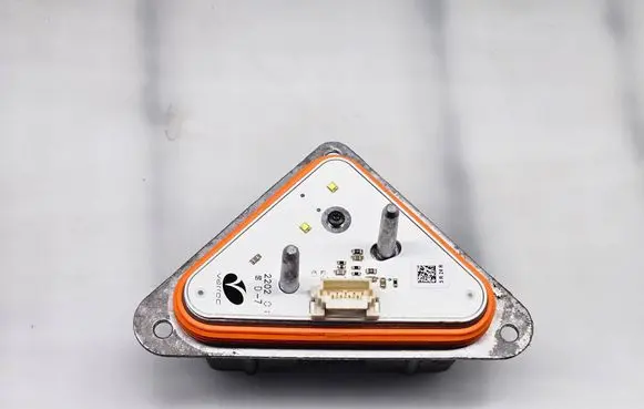 Renault Master III LED ballast control module VP00210658