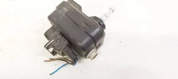 Nissan Note (E11) Headlight level adjustment motor 