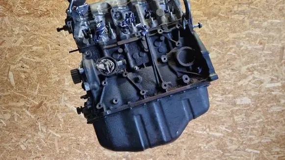 Audi 100 S4 C4 Engine AAT AAT022717 046103373B
