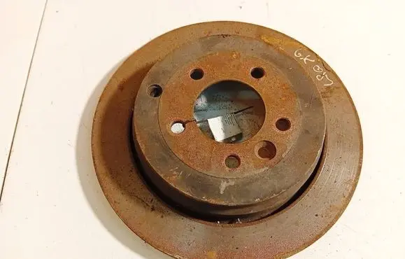 Land Rover Discovery 3 - LR3 Rear brake disc ventiliuojamas