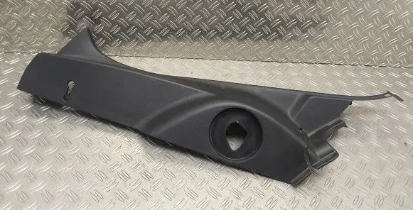 Toyota Auris E180 (C) pillar trim 6255202300