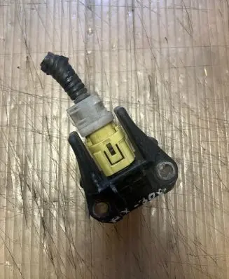 Lexus RX 300 Airbag deployment crash/impact sensor 8917345050