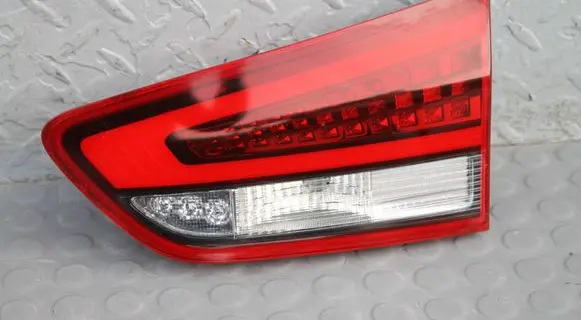 Hyundai i30 Tailgate rear/tail lights LAMPA-92404G4600 92404G4600 9240G4600