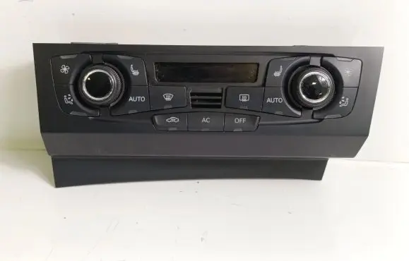 Audi A4 S4 B7 8E 8H Climate control unit 8T1820043R 8T1820043