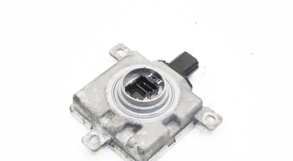 Honda CR-V Xenon control unit/module W3T23671