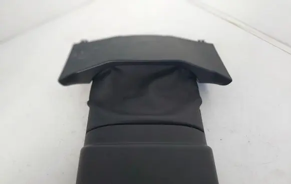 Steering wheel column trim