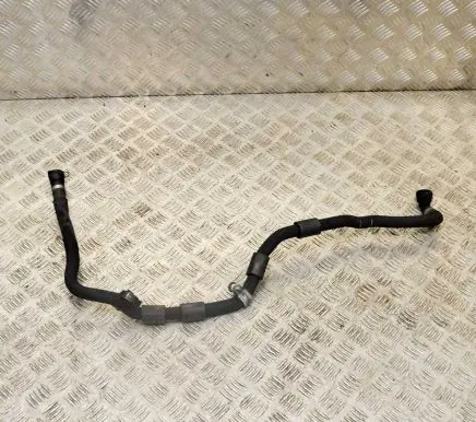 BMW X6M F86 Engine coolant pipe/hose