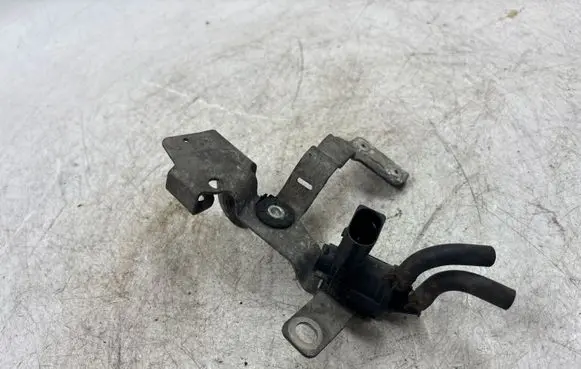 Mitsubishi Lancer X Turbo solenoid valve 1K0906283