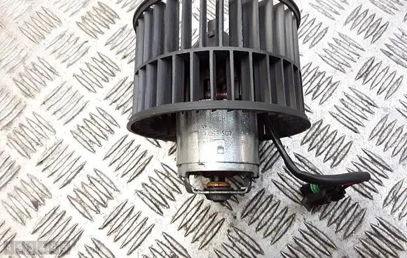 Renault Espace III Heater fan/blower 0130063507