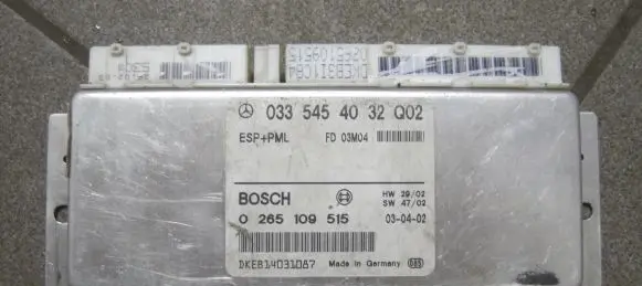 Mercedes-Benz E W211 ESP (stability system) control unit 0335454032 0265109515