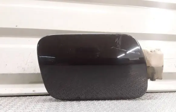 Audi A8 S8 D3 4E Fuel tank cap