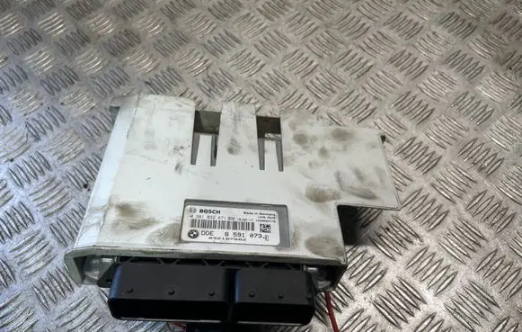 BMW X1 F48 F49 Engine control unit/module 8591073