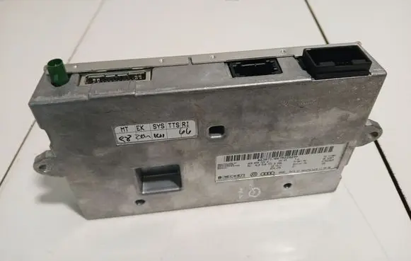 Audi Q7 4L MMI control unit 4E0035729A