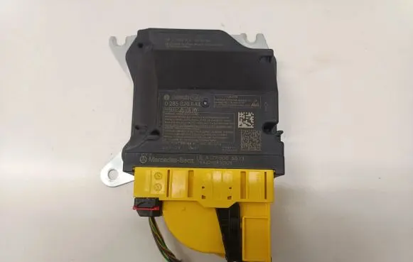 Mercedes-Benz CLA C118 X118 Airbag control unit/module A1779005513